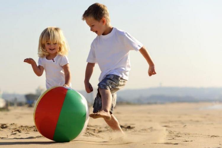 Top Ten Beach Games for Children